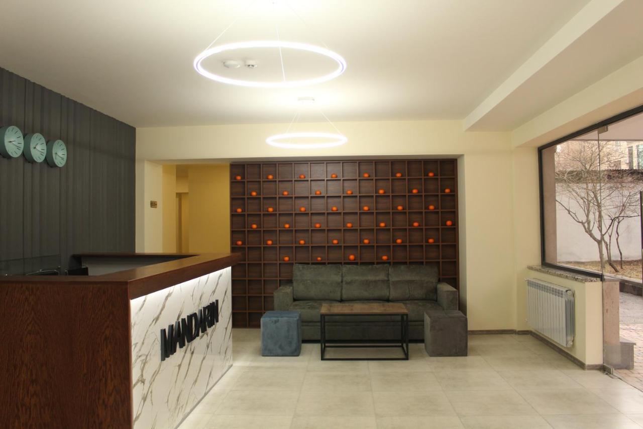 Mandarin Hotel Yerevan Exterior photo