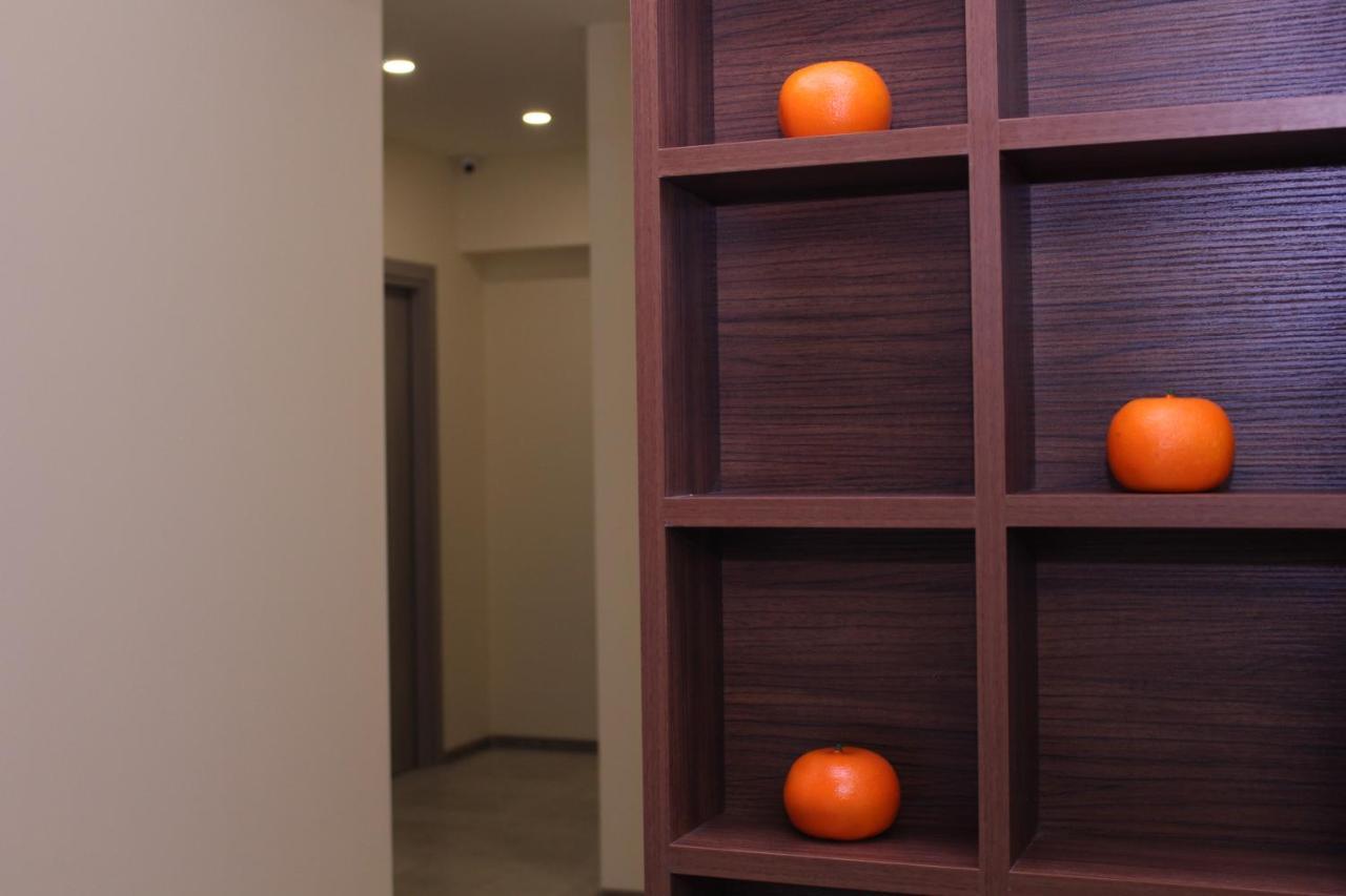 Mandarin Hotel Yerevan Exterior photo